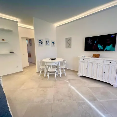 Il Giardino Di Anna Apartment Marina Di Carrara